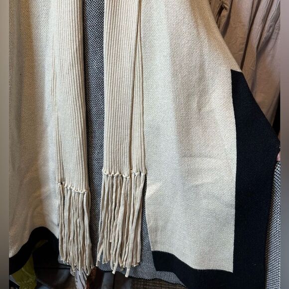 Animal Pint Long Open Italian Cardigan - Picture 5 of 5